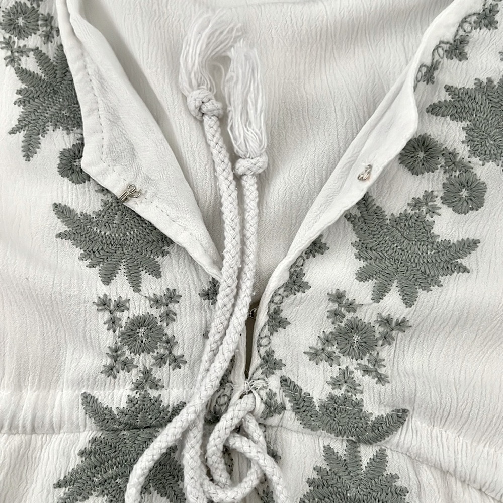R. Vivimos / High~Low Embroidered Dress / Boho - Picture 11 of 16